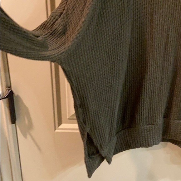 The Zig Zag Stripe Brand.  EUC! - Picture 4 of 12